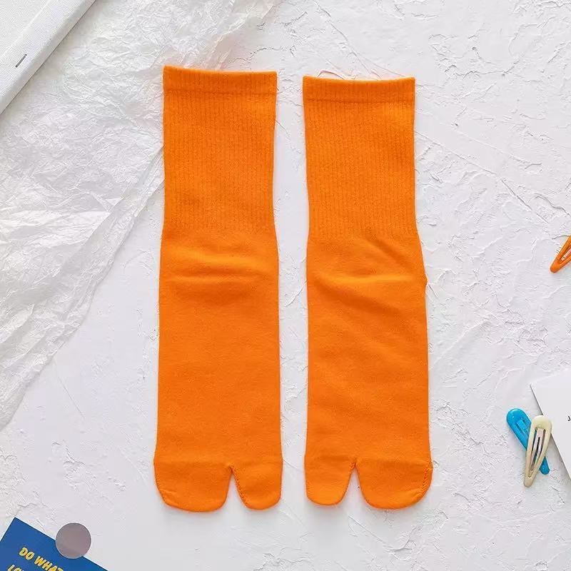 Носки-таби средней длины в ярк – обзор и цена Toe Sock Split